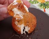 Foto del paso 5 de la receta: Queso de cabra empanado con Aljonjolí y miel