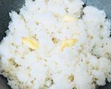 Hình bước làm 2 của món Cơm Chiên Muối É