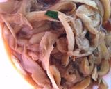 Foto langkah ke 2 dari resep Jamur bumbu kecap ketumbar.