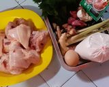 Foto langkah ke 1 dari resep Ayam goreng malaisia.