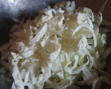 Foto langkah ke 3 dari resep Tumis Sayur Kubis / Kol Pedas.