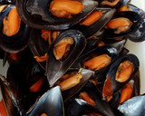 Foto del paso 1 de la receta: Mejillones con tomate 🍅🍅
