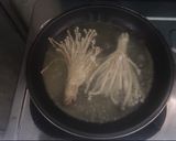 Foto langkah ke 5 dari resep Enoki Goreng Tepung.
