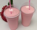 A picture of step 2 of Strawberry smoothie.