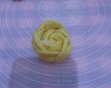 Foto langkah ke 6 dari resep Rose Cheese Bread (pumpkin bread).
