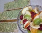 Фото кроку 1 до Любимый завтрак - паста из🥑 и фруктовый салат🍌🍊🍒🥝🍊.
