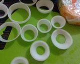 Foto del paso 2 de la receta: Aros de cebolla rellena y crujiente 😘😘