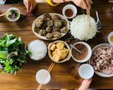 Hình bước làm 15 của món Bún đậu mắm tôm Halloween với chả đậu hũ, lưỡi heo, và lòng non