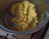 Foto langkah ke 1 dari resep Kue Sus Buah ala Bude Ati.