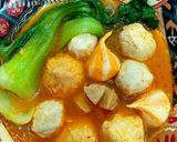 Foto langkah ke 4 dari resep Suki Kuah Tomyum / Steamboat Tomyum.