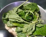 Foto langkah ke 6 dari resep Sup Bayam Jamur Bakso.