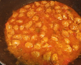 Foto del paso 6 de la receta: Salchichas con tomate