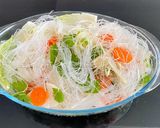 A picture of step 3 of SeaFood SukiYaki Soup.