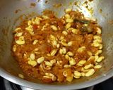 वालाची उसळ (वालाच बिरडं) (Valachi Usal Recipe In Marathi) रेसिपी स्टेप 6 फोटो