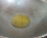 A picture of step 3 of Mushroom Yakhni.