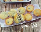A picture of step 4 of Mulberry and White Butter Cupcakes.