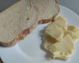 Foto del paso 2 de la receta: Sándwich🥯de queso🧀y jamón🥓en pan artesanal🥯🧀🍞