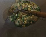 Foto langkah ke 3 dari resep Tumis Jagung Bakso Kacang Panjang.