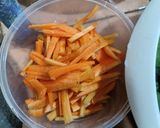 Foto langkah ke 3 dari resep Mie Goreng Kulit Ayam.
