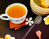 A picture of step 5 of Fennel, Ginger & Turmeric Tea.