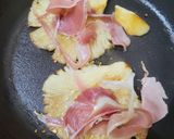 Foto del paso 3 de la receta: Hamburguesa casera, con gírgolas al jamón