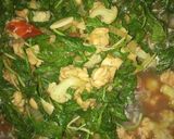 Foto langkah ke 5 dari resep Menu Vegan: Oseng Bayam Tempe+Kembang Kol.