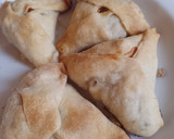 Foto del paso 3 de la receta: Fataier, sfijas (empanadas árabes) de cerdo