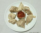 Hình bước làm 3 của món Xương Lợn Kho Cay 매운 돼지등뼈찜