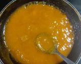 A picture of step 4 of Semolina and mango cake.