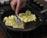 Bodzapalacsinta recept fázis 4 fotója
