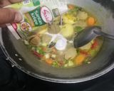 Foto langkah ke 5 dari resep Telur bakso kuah santan.