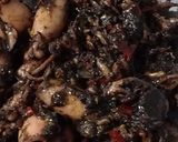 Foto langkah ke 3 dari resep Cumi tinta hitam pedes😋.