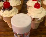 Ice cream cone cupcakes recipe step 6 photo