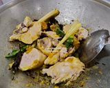 Foto langkah ke 2 dari resep Soto Ayam Dengan Bumbu Dasar Kuning.