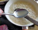 A picture of step 3 of Karachi Halwa.