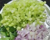 புடலங்காய் பொரியல் ரெசிபி ஸ்டேப் 1 புகைப்படம்