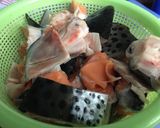 Foto langkah ke 1 dari resep Tumis Kepala ikan salmon.