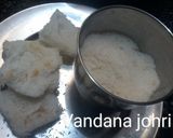 A picture of step 2 of Kesar Badam Sugar-Free Kulfi.