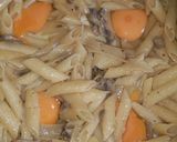 Foto del paso 4 de la receta: Fideos salteados con champiñones