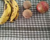 A picture of step 1 of Fruit Raita.