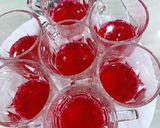 A picture of step 1 of China grass with strawberry jelly.