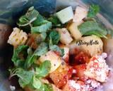 Detoxifying Pineapple Cucumber Juice with Pumpkin Seeds recipe step 2 photo