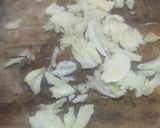 Foto langkah ke 1 dari resep Sayur Oyong Telur Udang.