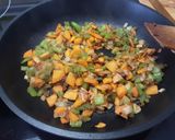 Foto del paso 6 de la receta: Solomillo en salsa de verduras con arroz