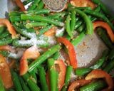 A picture of step 9 of Green beans salad.