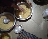 गुड़ आटे की चक्की(Gud aate ki chikki recipe in Hindi) रेसिपी चरण 3 फोटो