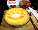 Foto del paso 2 de la receta Ensalada de quinoa integral y arroz con melón - veggie
