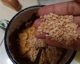 Foto langkah ke 3 dari resep Choco cornflakes.