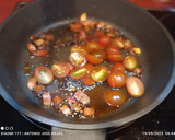 Foto del paso 3 de la receta: Pasta elicoidal con panceta curada y tomatitos