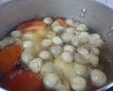 Hình bước làm 1 của món Canh nấm rơm đậu hũ non chay
